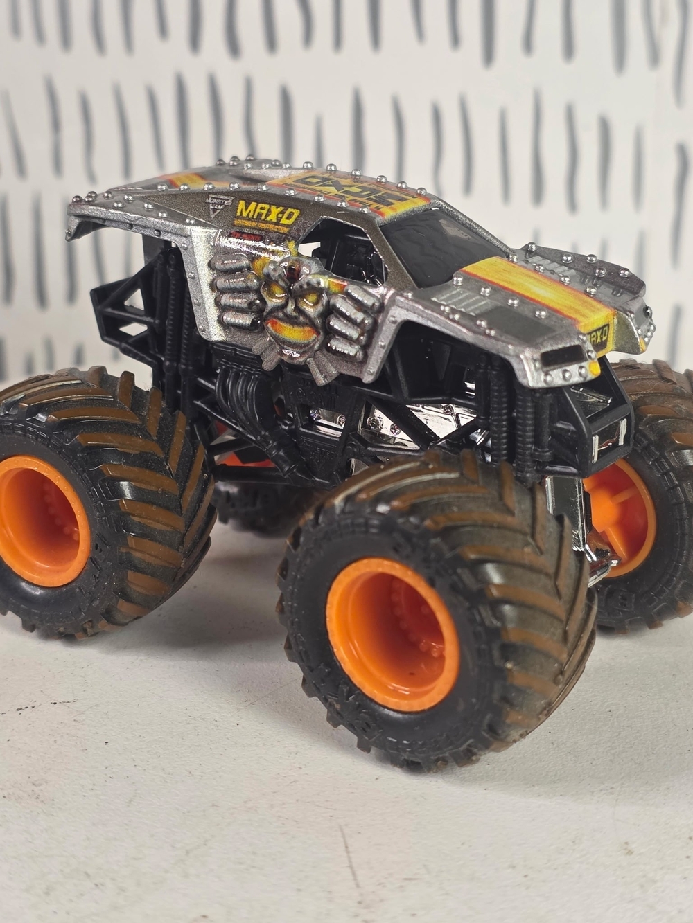 Monster Jam MAX-D Maximum Destruction 1:64 Spin Master 58701 Vietnam Loose